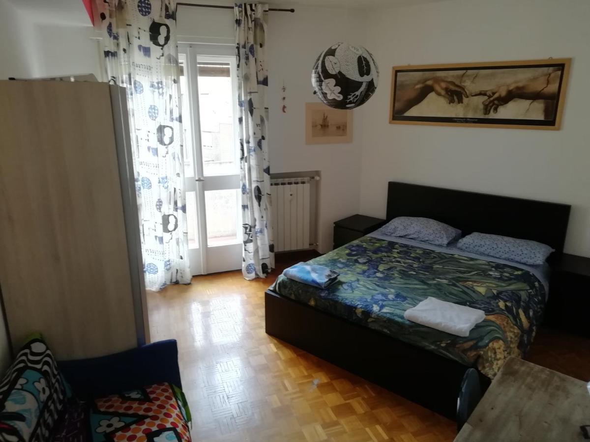 Comfortable And Friendly Apartment Triëst Buitenkant foto